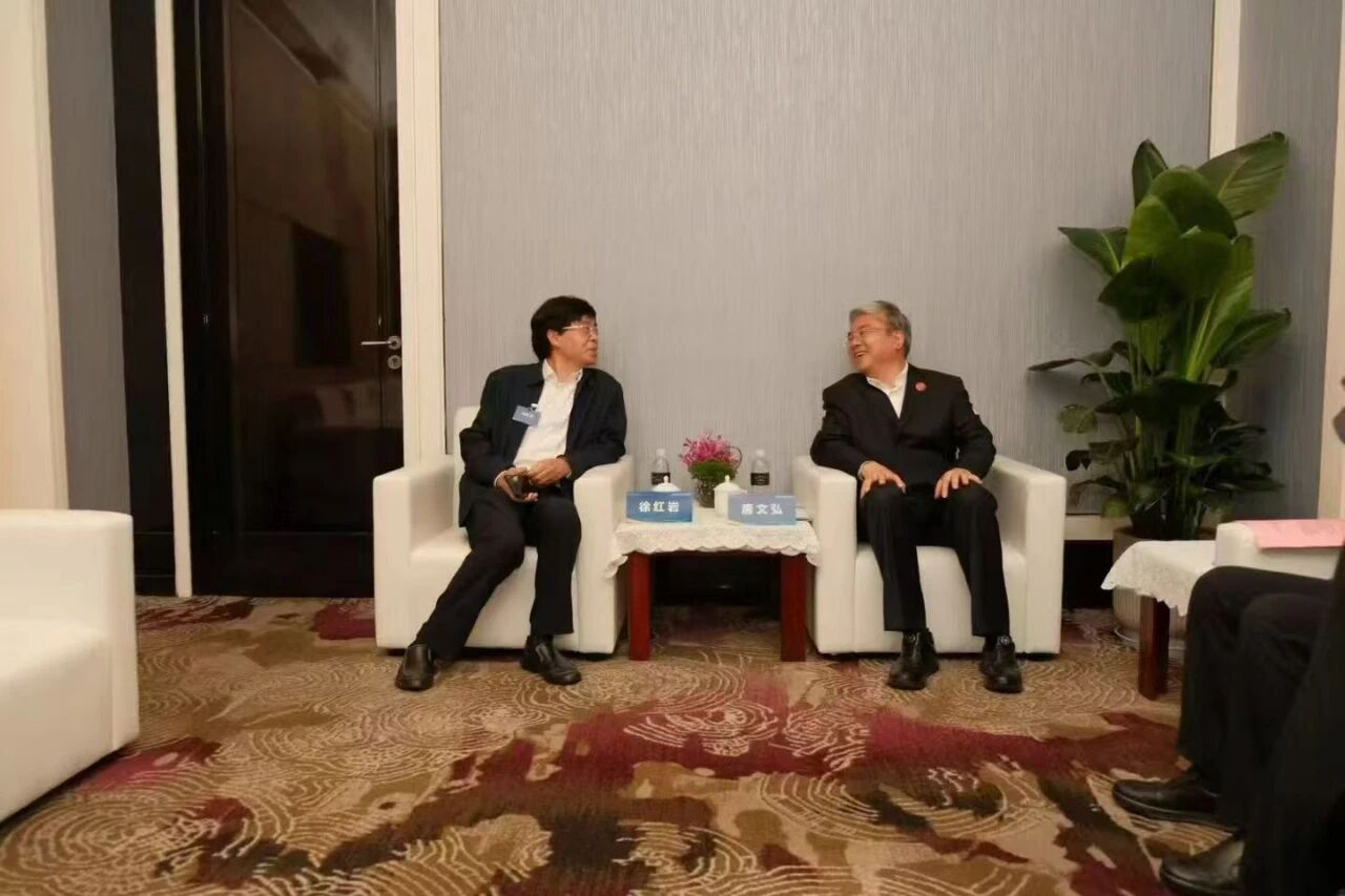 北京市副市长唐文弘会见吉尔董事长